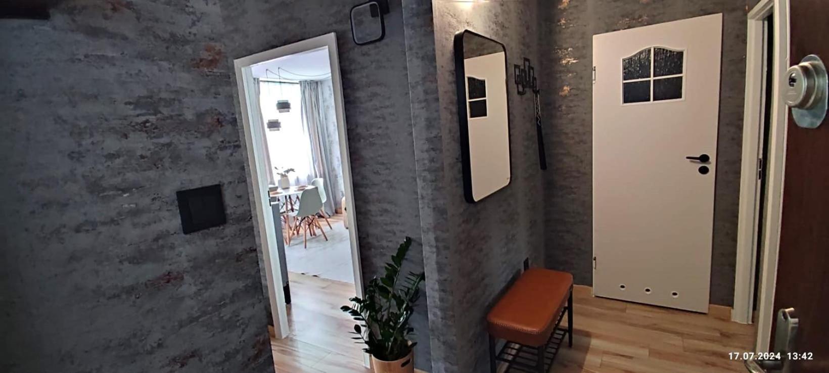 Bielany-wawrzyszew Apartament Warszawa